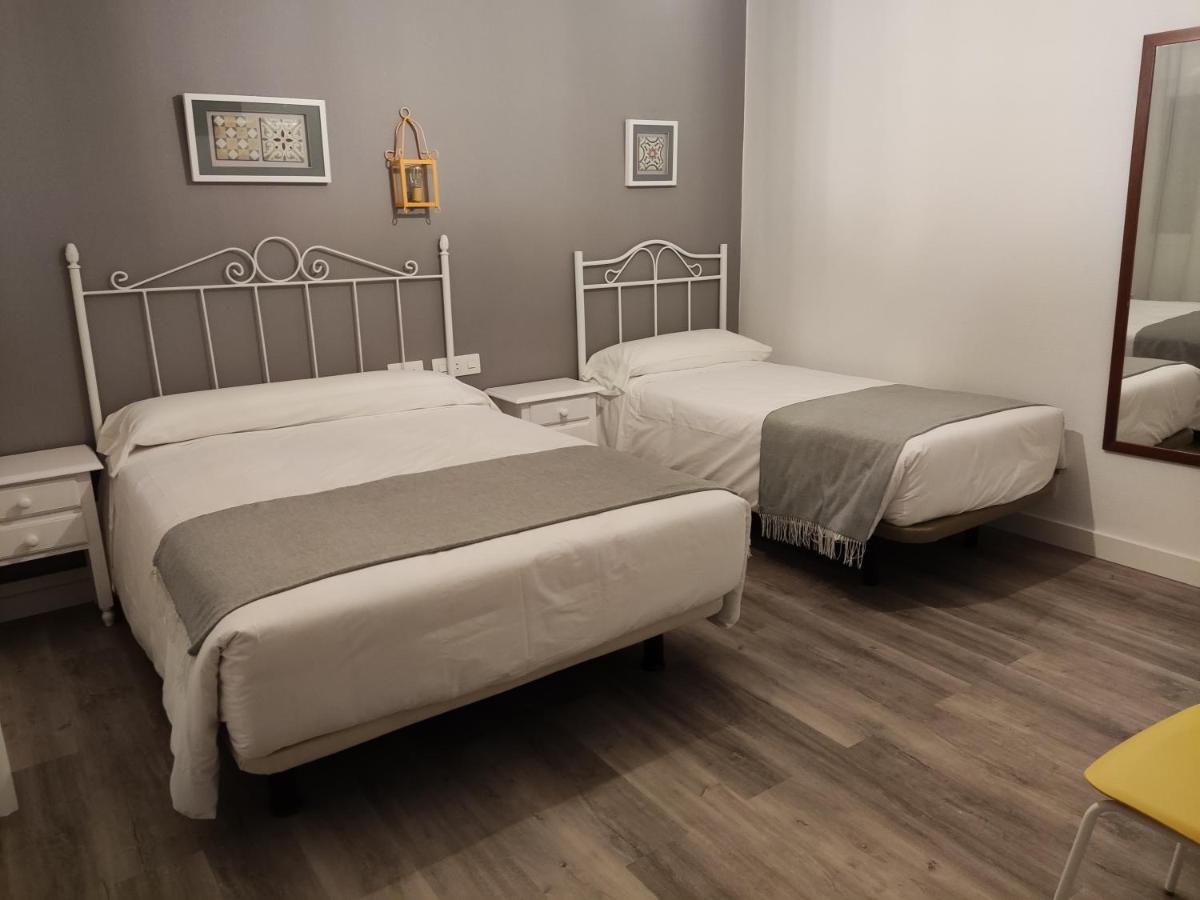 Hostal Andalucia Chipiona Esterno foto