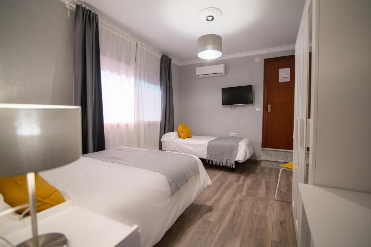 Hostal Andalucia Chipiona Esterno foto