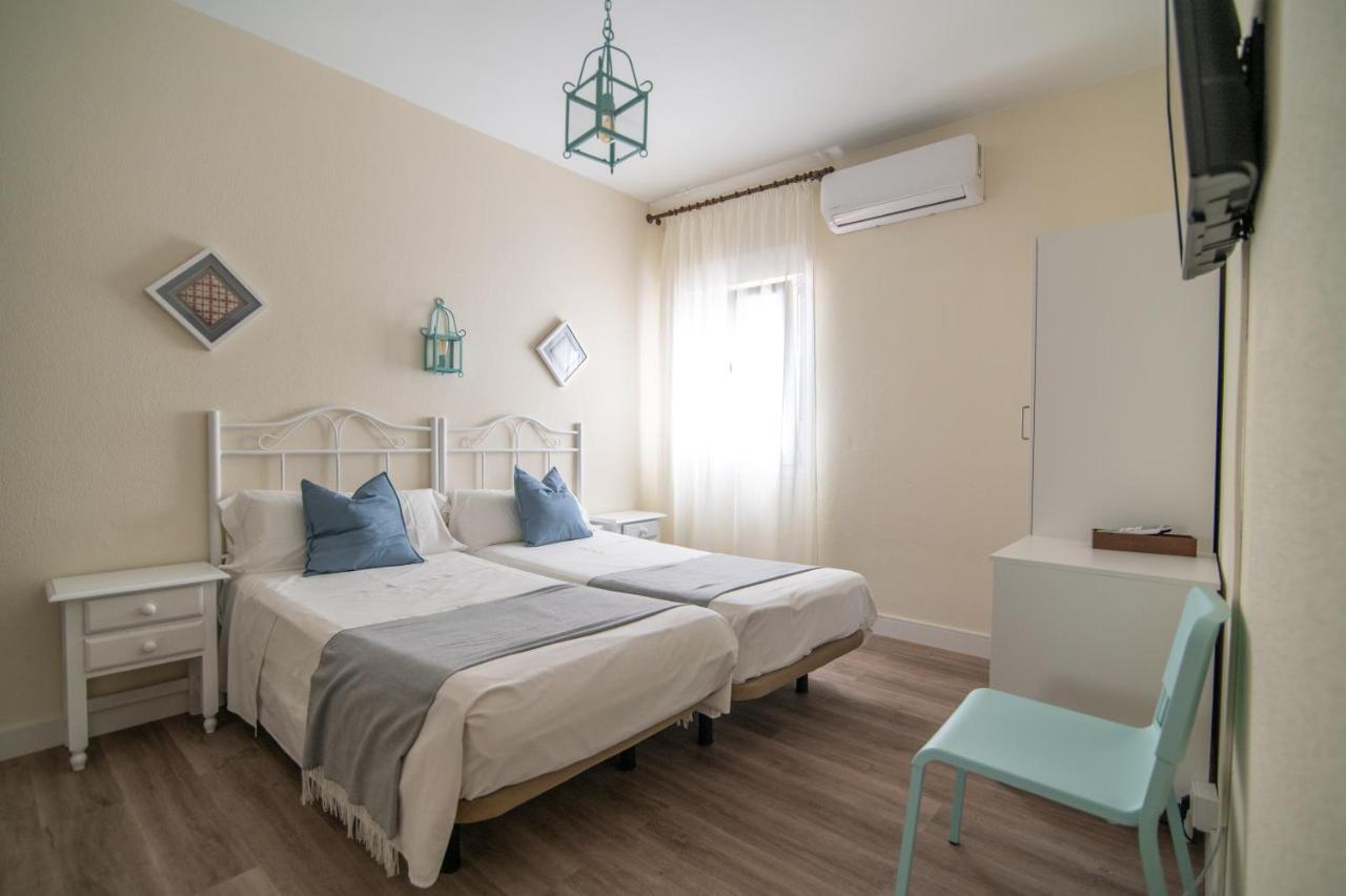 Hostal Andalucia Chipiona Esterno foto